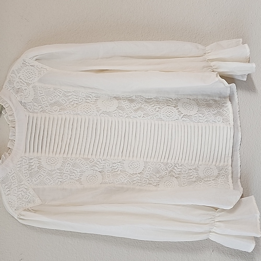 NWOT Lace Detail Blouse